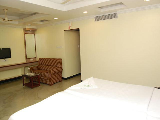Shri Perumal Inn 蓬蒂切里 客房 照片
